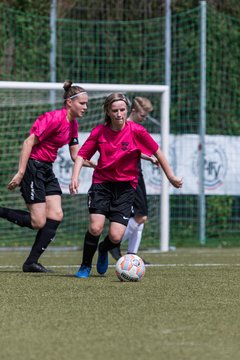 Bild 149 - B-Juniorinnen Pokalfinale SV Henstedt Ulzburg - SG Holstein Sued : 2:0